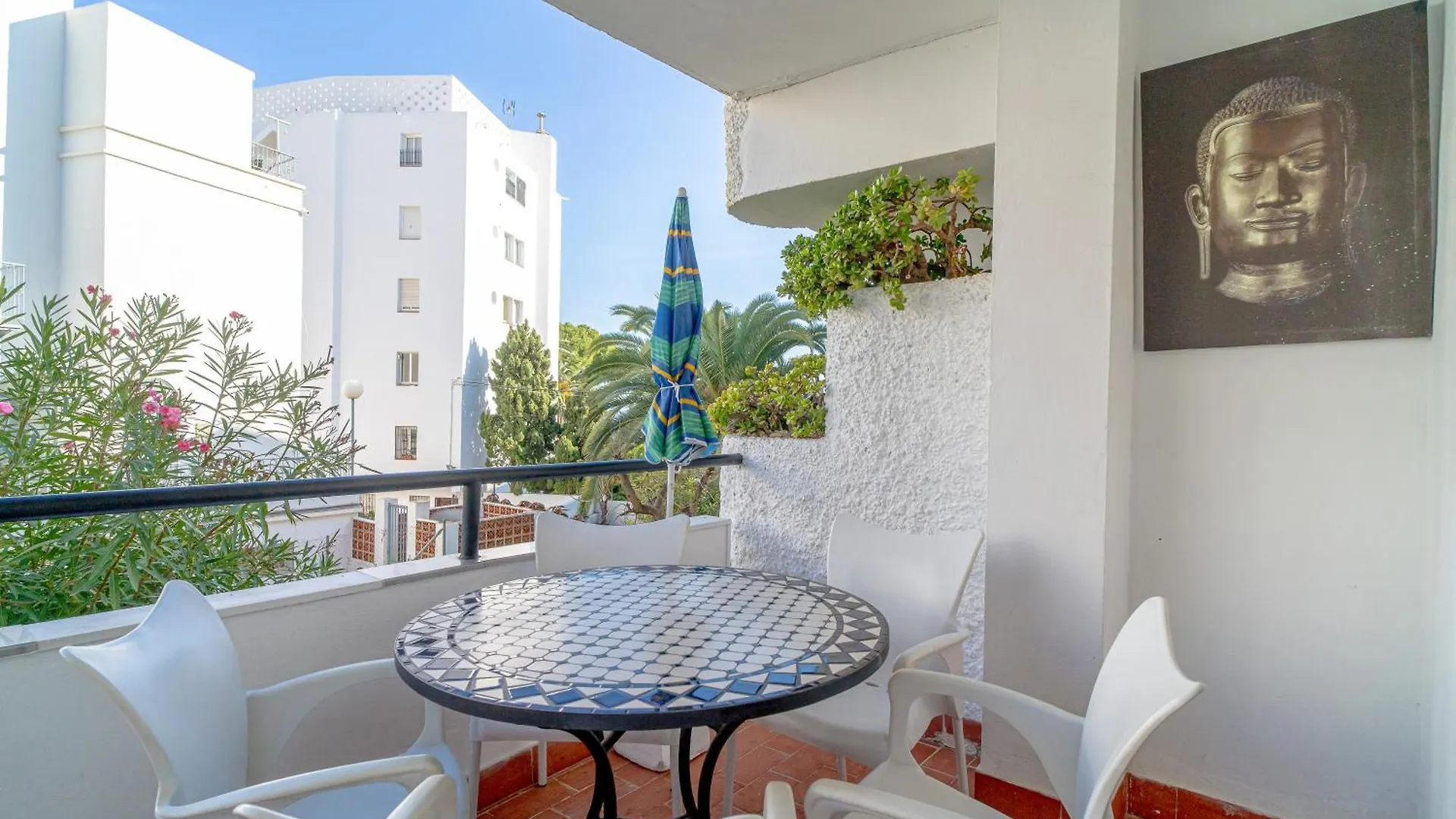 Carabeo II 5 Apartments Casasol Nerja