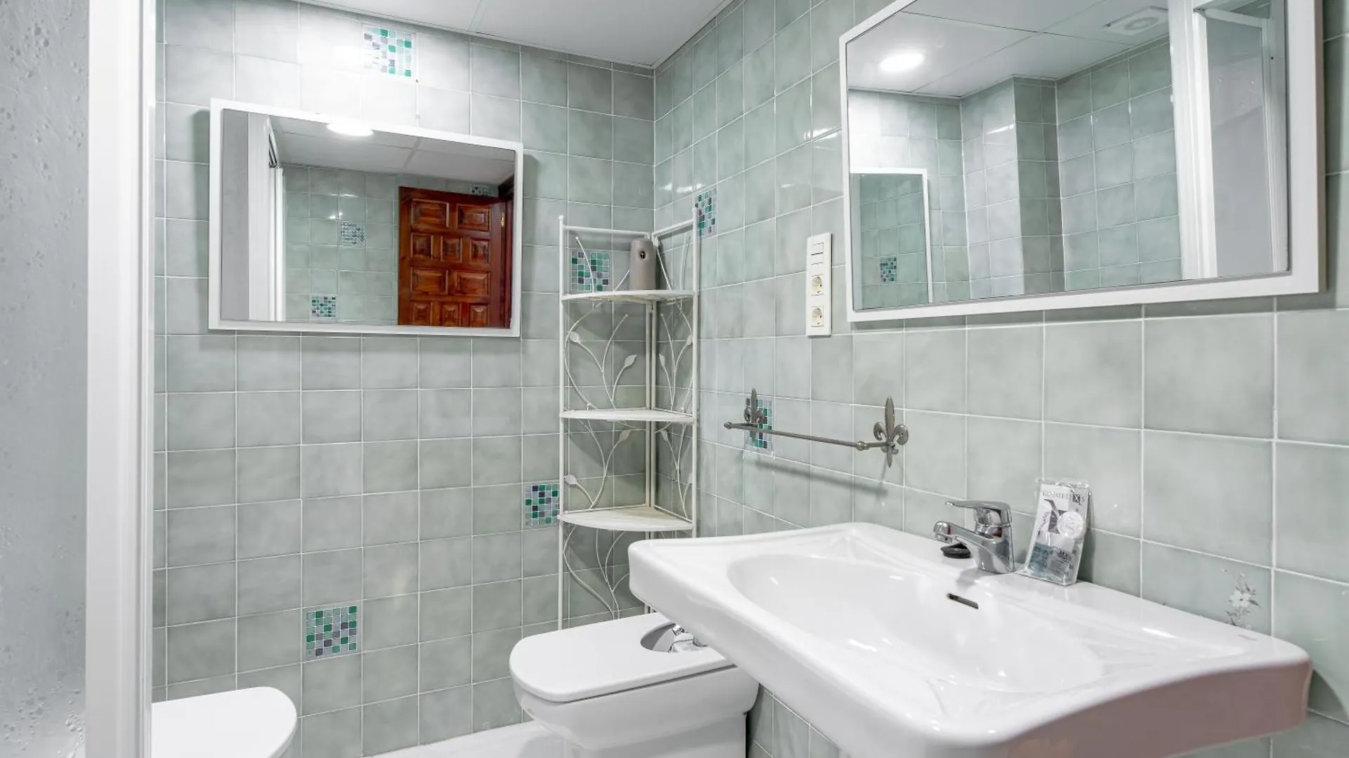 Carabeo II 5 Apartments Casasol Nerja